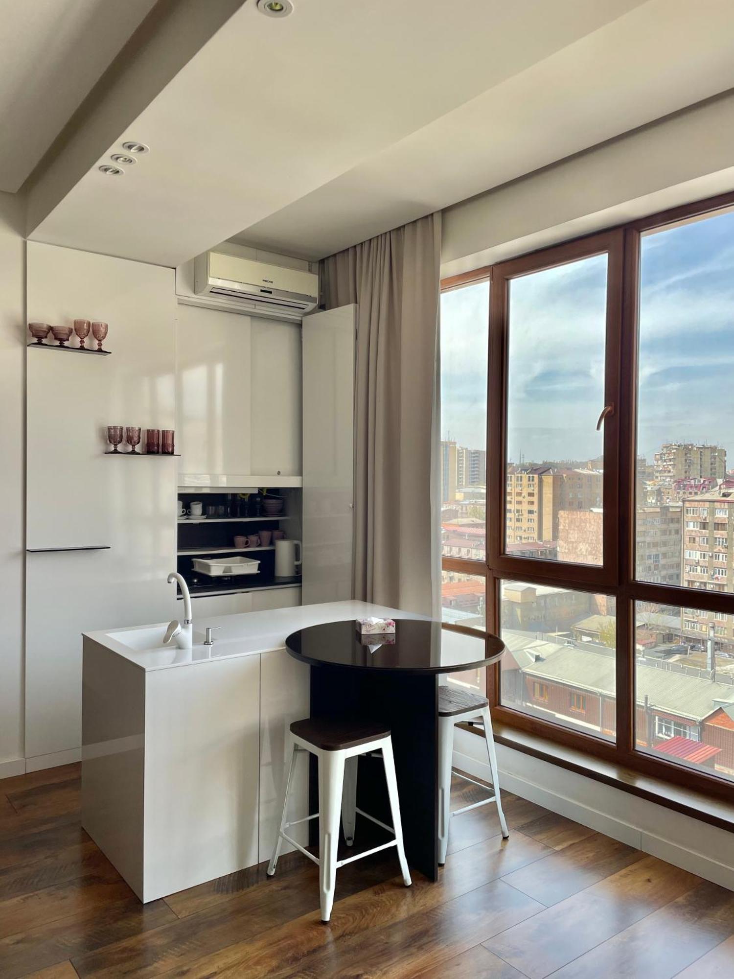 Opera Apartment Yerevan Bagian luar foto